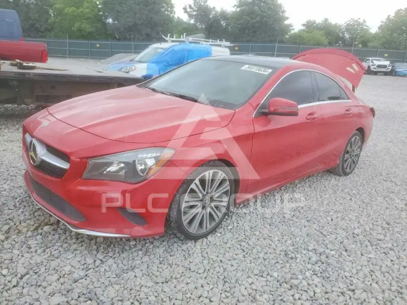 2018 Mercedes Benz CLA-Class фото