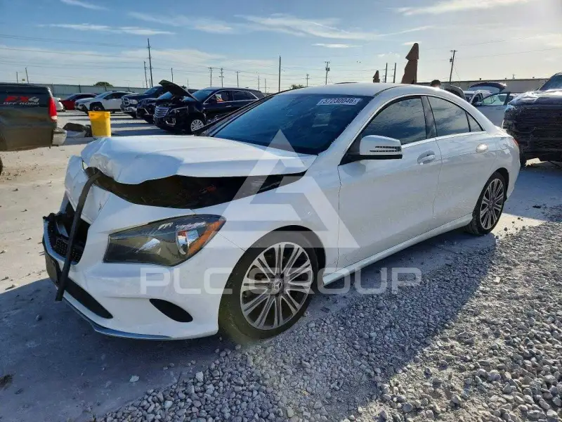 2018 Mercedes Benz CLA-Class photo