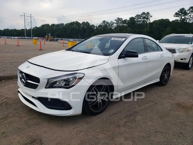 2018 Mercedes Benz CLA-Class фото