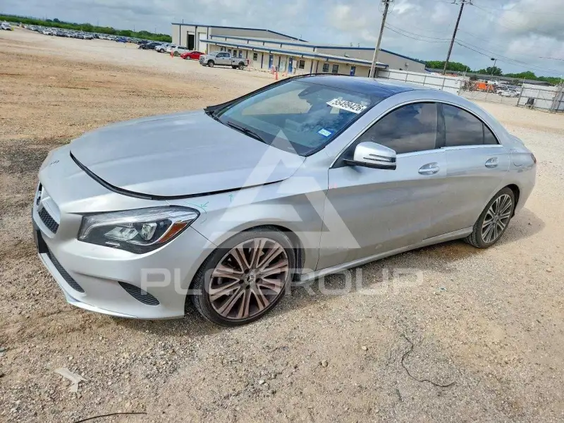 2018 Mercedes Benz CLA-Class photo