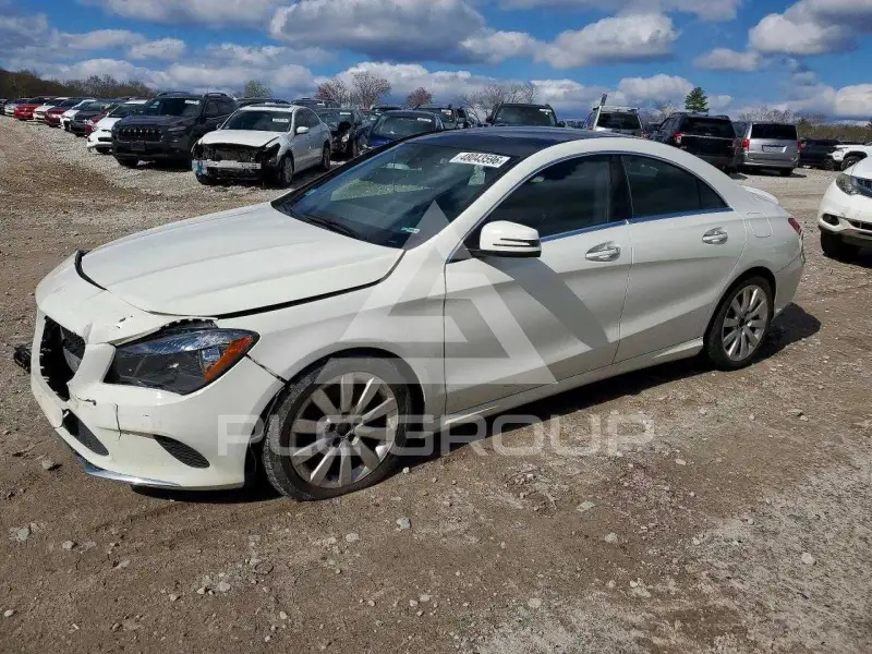 2018 Mercedes Benz CLA-Class фото