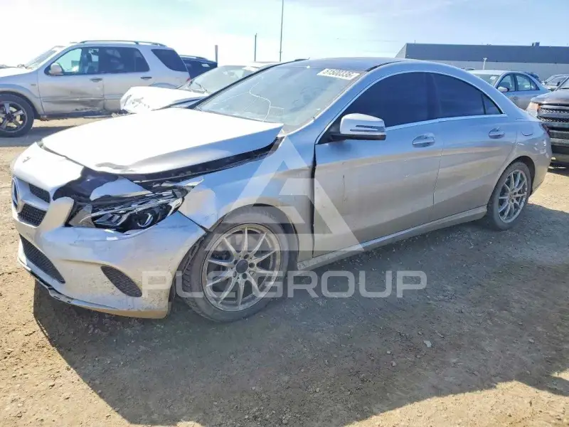 2018 Mercedes Benz CLA-Class фото