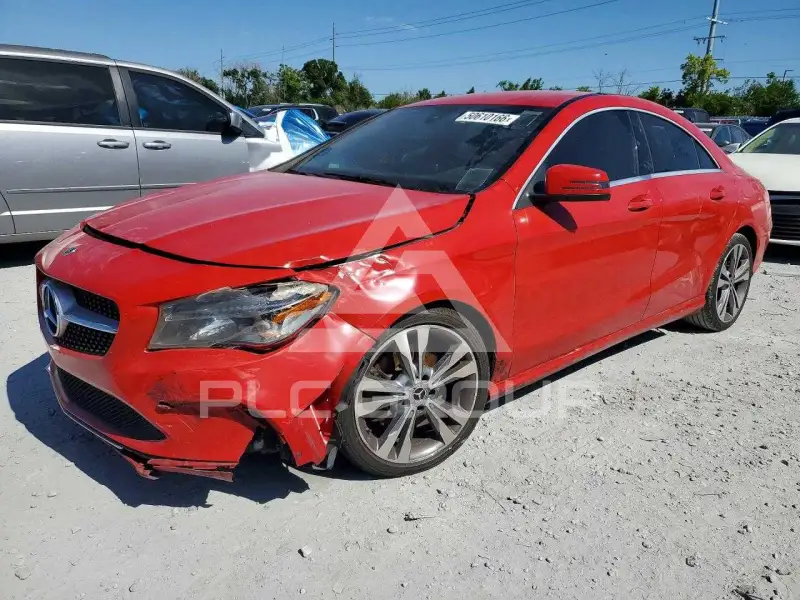 2018 Mercedes Benz CLA-Class фото