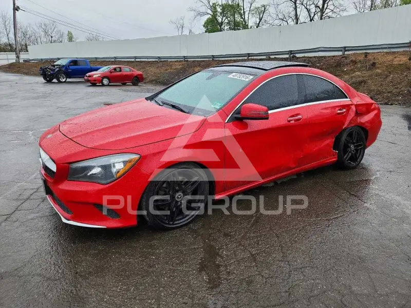 2018 Mercedes Benz CLA-Class фото