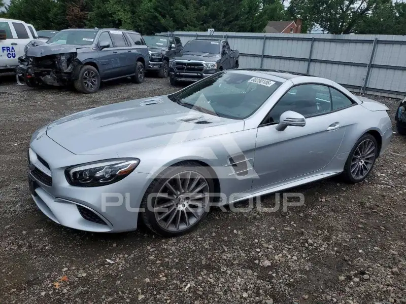 2018 Mercedes Benz SL-Class фото