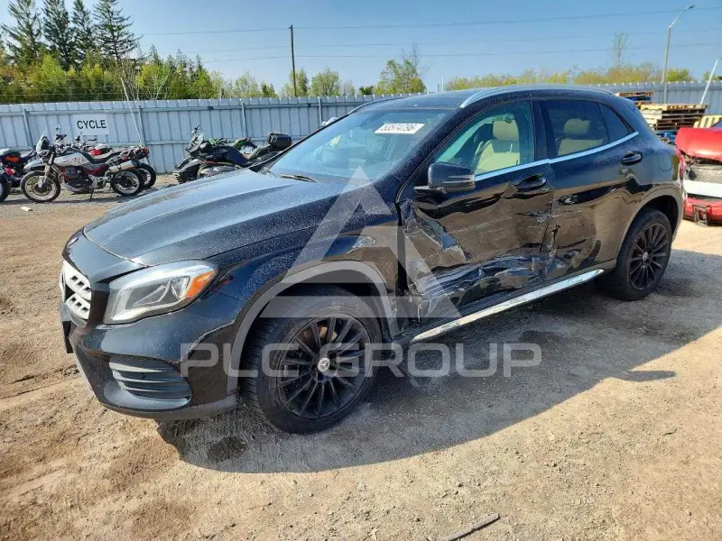 2018 Mercedes Benz GLA-Class фото