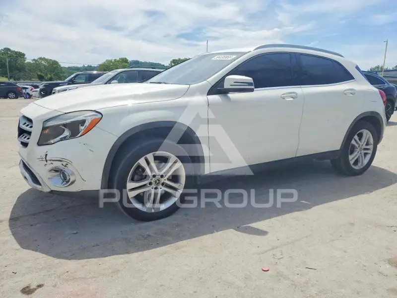 2018 Mercedes Benz GLA-Class фото