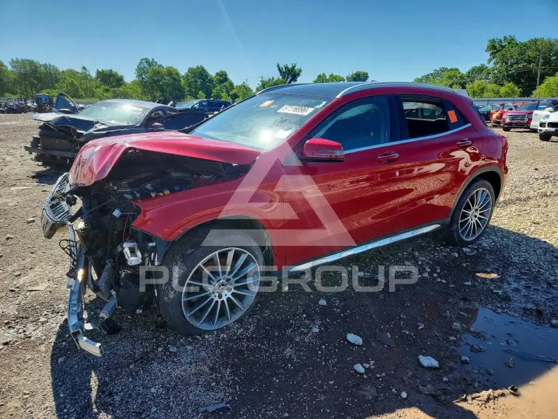 2018 Mercedes Benz GLA-Class фото