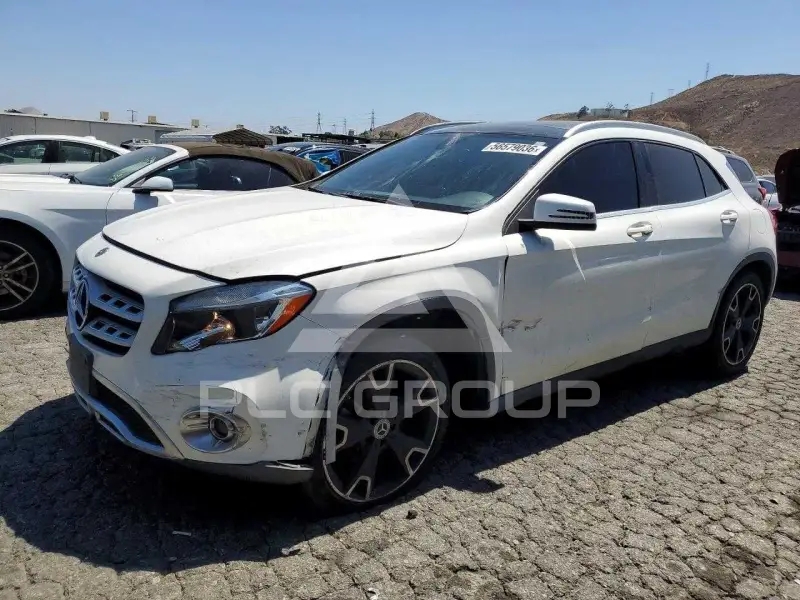 2018 Mercedes Benz GLA-Class фото