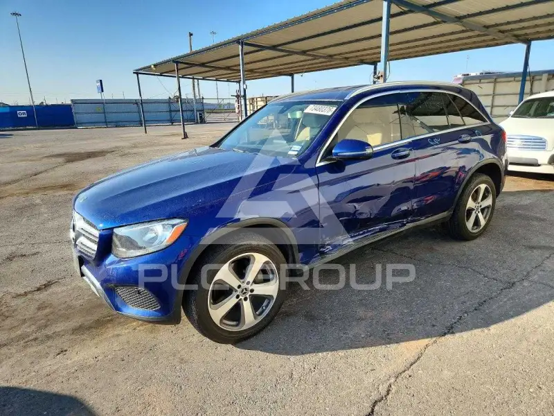 2018 Mercedes Benz GLC-Class фото