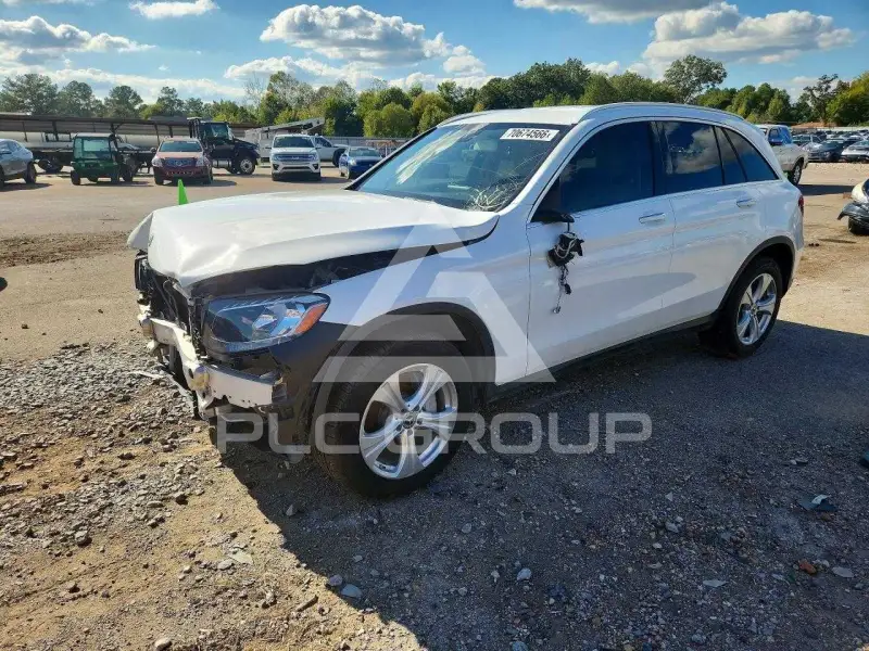 2018 Mercedes Benz GLC-Class фото
