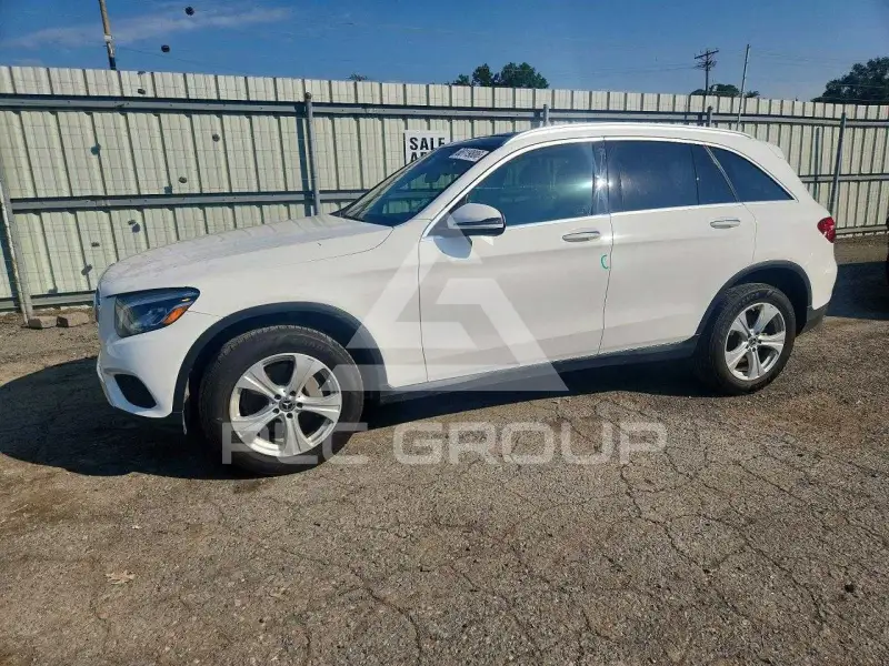 2018 Mercedes Benz GLC-Class photo