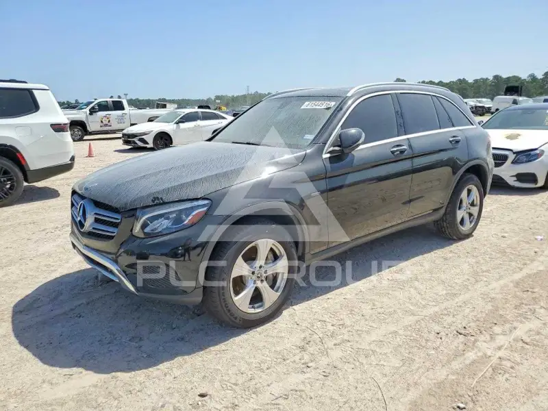 2018 Mercedes Benz GLC-Class photo