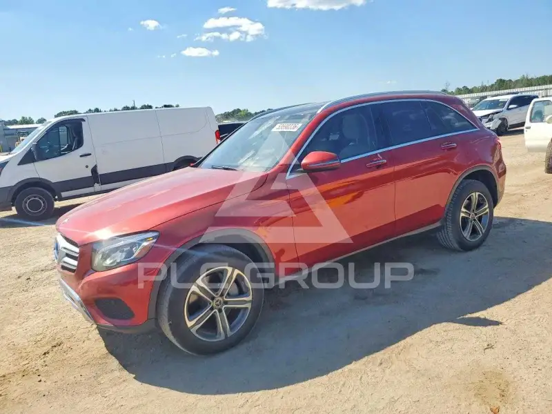 2018 Mercedes Benz GLC-Class фото