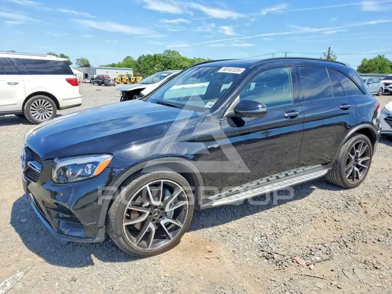 2018 Mercedes Benz GLC-Class photo