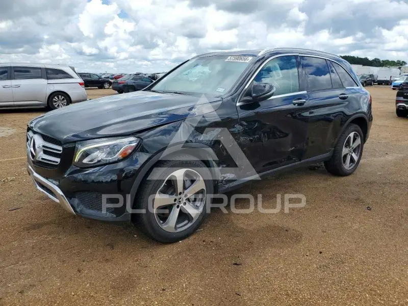 2018 Mercedes Benz GLC-Class photo
