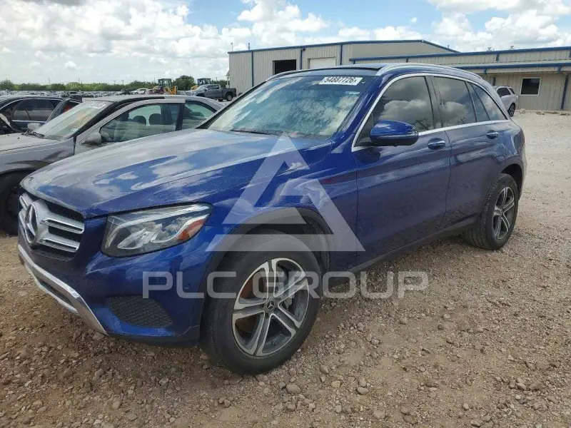 2018 Mercedes Benz GLC-Class фото