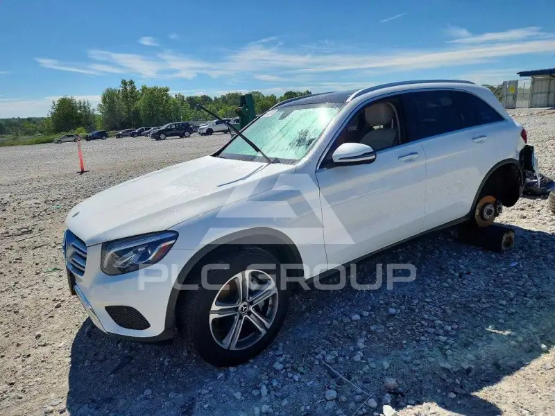 2018 Mercedes Benz GLC-Class photo