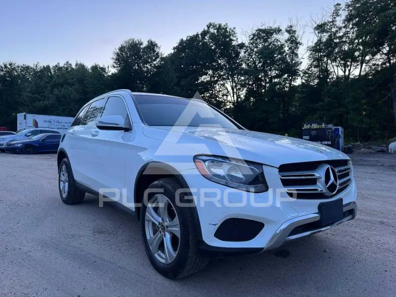 2018 Mercedes Benz GLC-Class фото