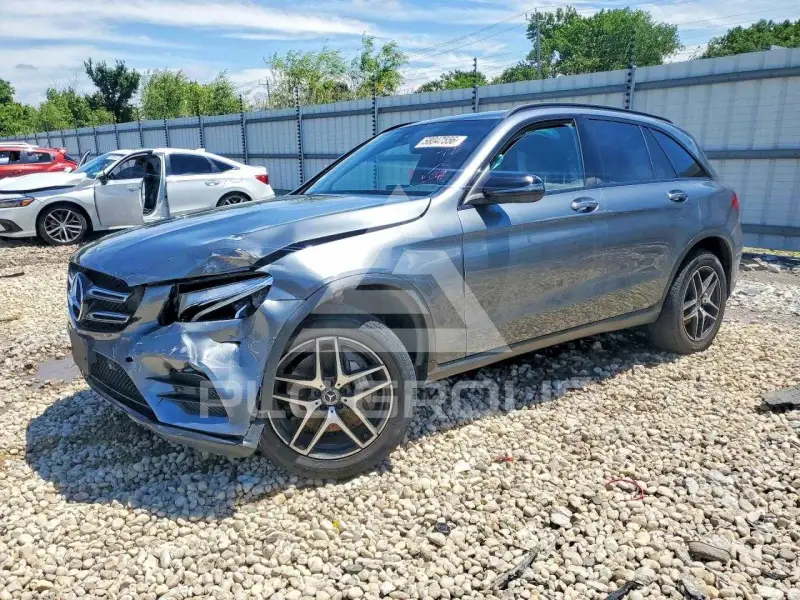 2018 Mercedes Benz GLC-Class photo
