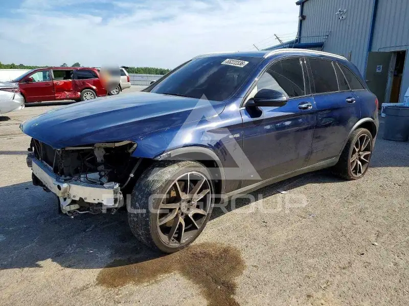 2018 Mercedes Benz GLC-Class фото