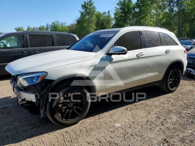 2018 Mercedes Benz GLC-Class фото