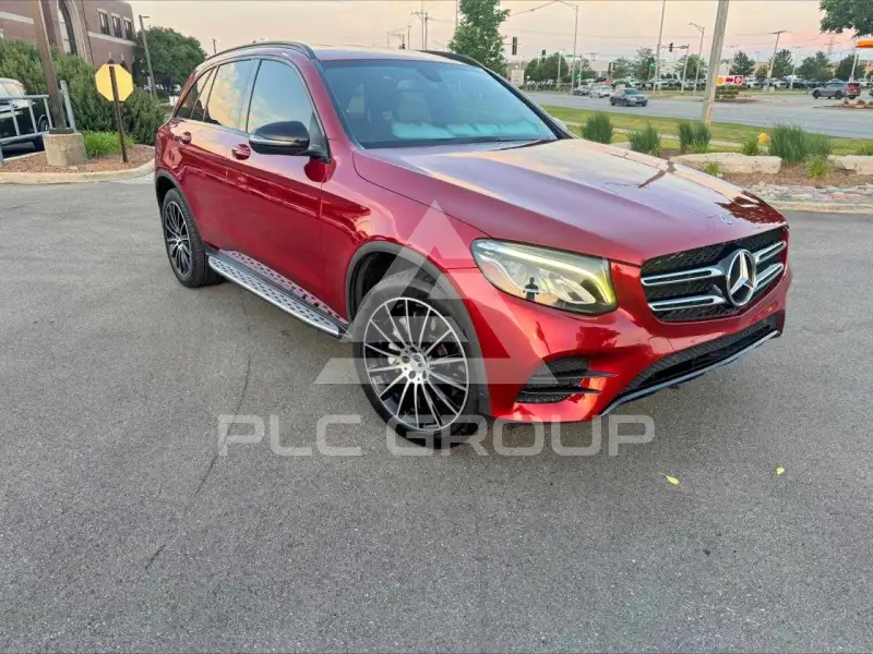 2018 Mercedes Benz GLC-Class фото
