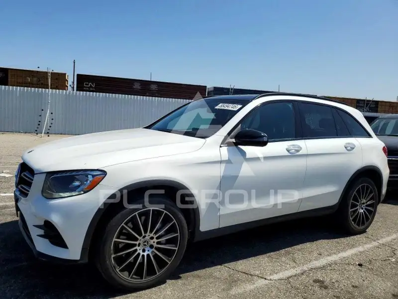 2018 Mercedes Benz GLC-Class photo