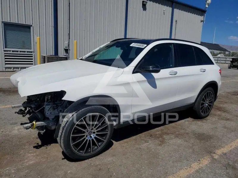 2018 Mercedes Benz GLC-Class фото