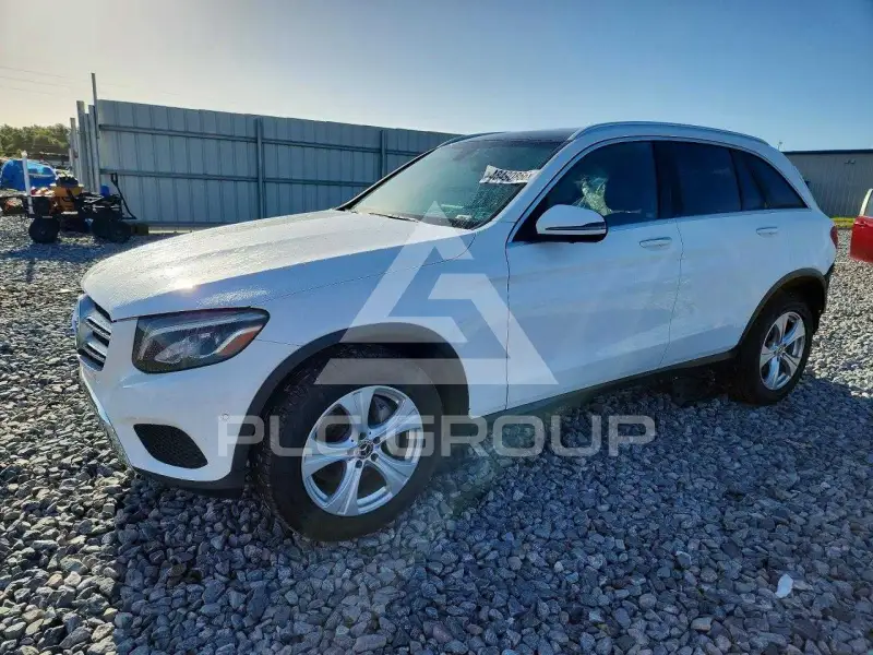 2018 Mercedes Benz GLC-Class фото
