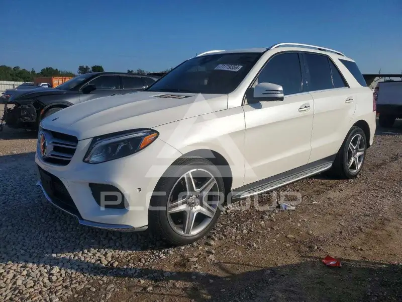 2018 Mercedes Benz GLE-Class фото