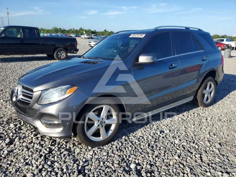 2018 Mercedes Benz GLE-Class фото