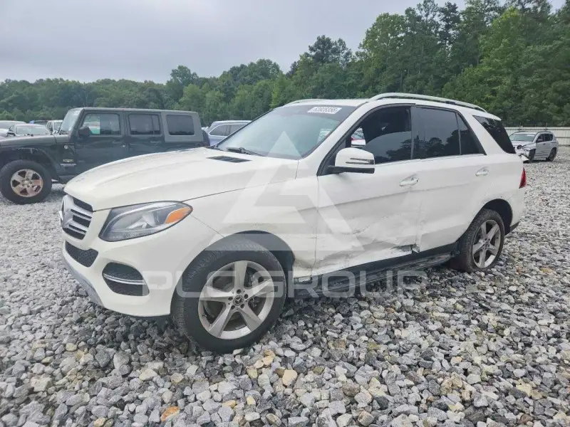 2018 Mercedes Benz GLE-Class photo