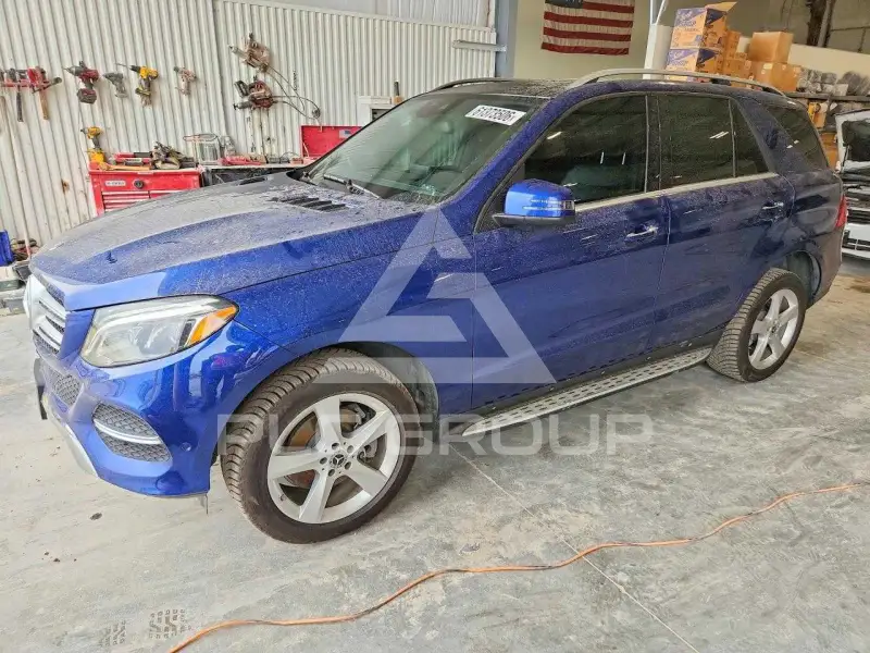 2018 Mercedes Benz GLE-Class фото