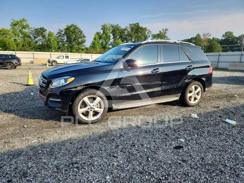 2018 Mercedes Benz GLE-Class photo