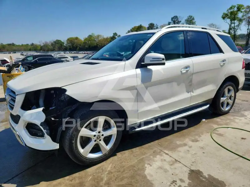 2018 Mercedes Benz GLE-Class photo