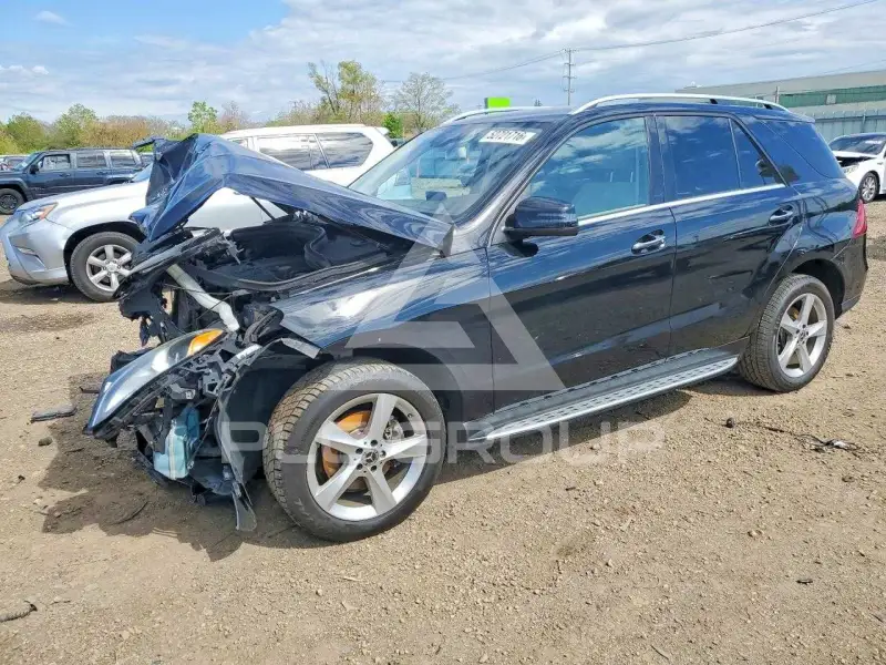 2018 Mercedes Benz GLE-Class фото