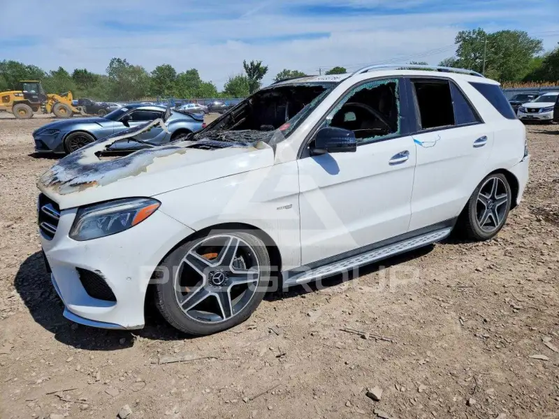 2018 Mercedes Benz GLE-Class фото