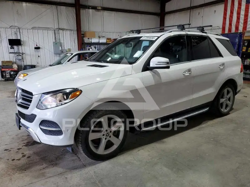 2018 Mercedes Benz GLE-Class фото