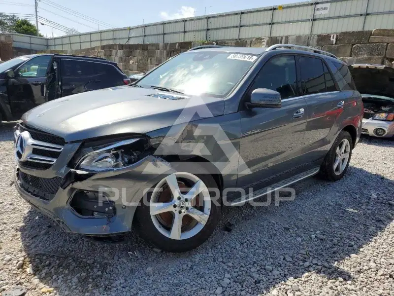 2018 Mercedes Benz GLE-Class фото