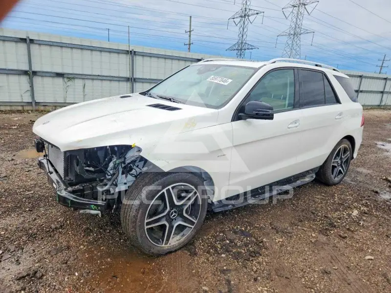 2018 Mercedes Benz GLE-Class фото