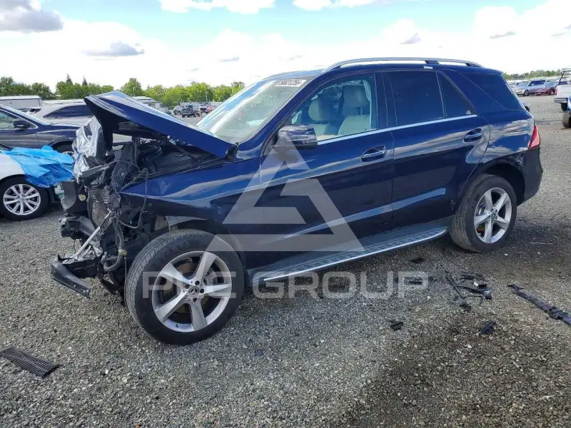 2018 Mercedes Benz GLE-Class фото