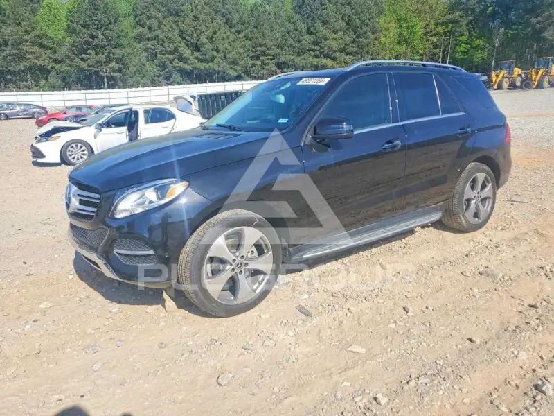 2018 Mercedes Benz GLE-Class фото