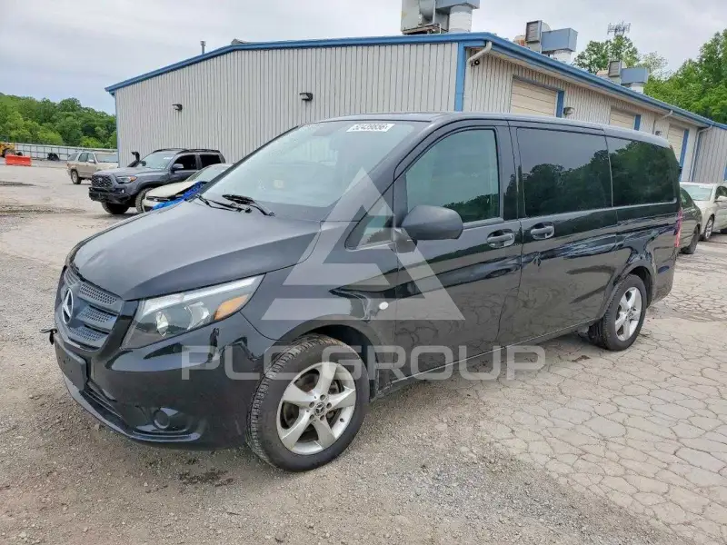 2018 Mercedes Benz METRIS фото
