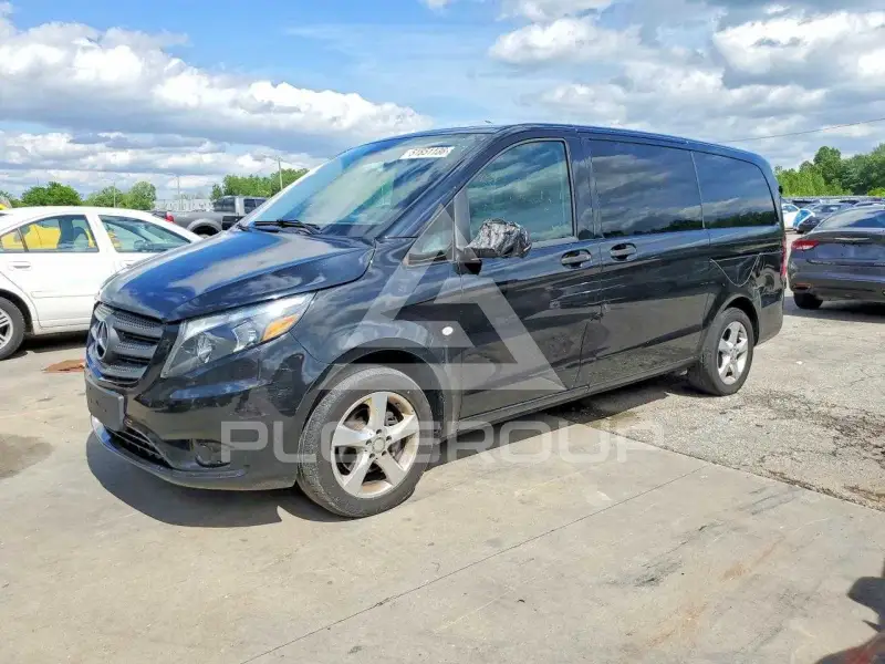 2018 Mercedes Benz METRIS photo