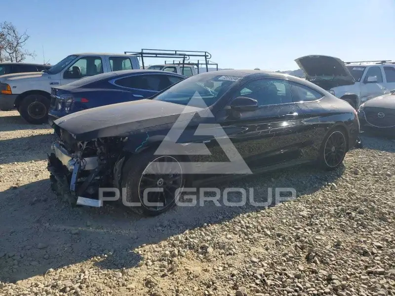 2018 Mercedes Benz C-Class фото