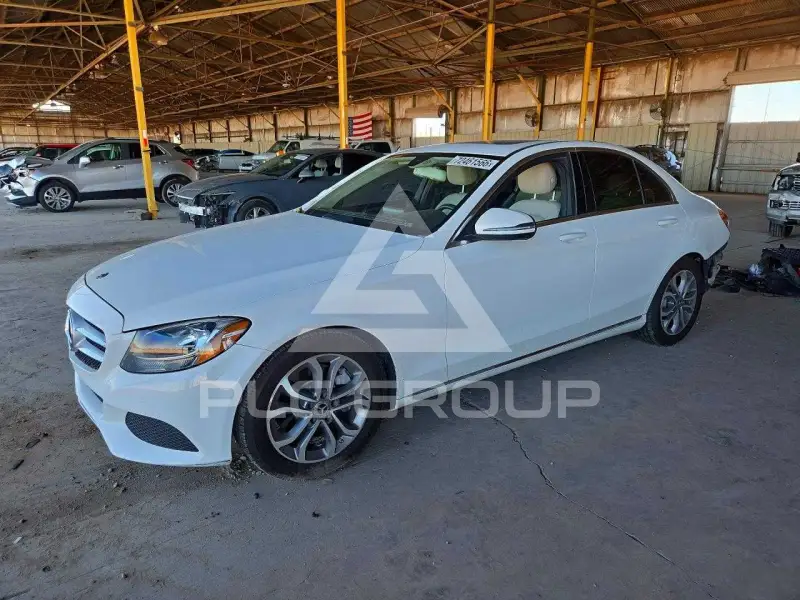 2018 Mercedes Benz C-Class фото