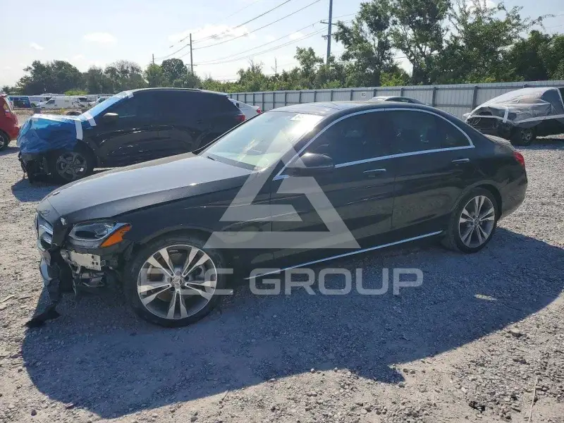 2018 Mercedes Benz C-Class фото