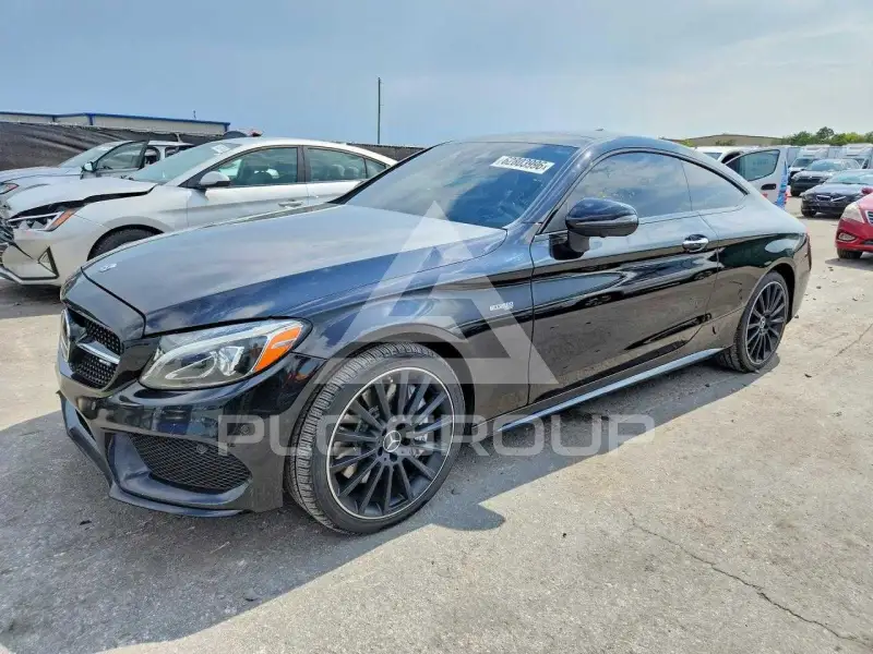 2018 Mercedes Benz C-Class фото