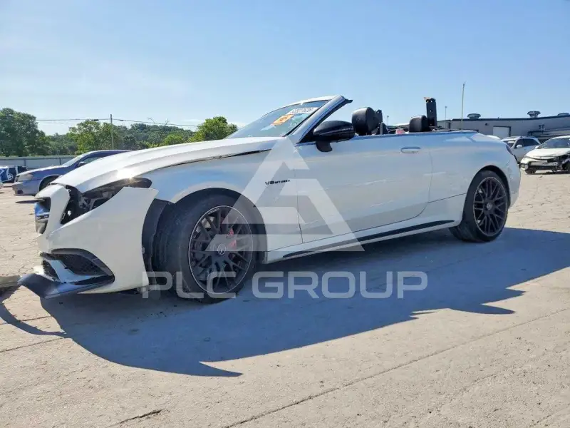 2018 Mercedes Benz C-Class photo